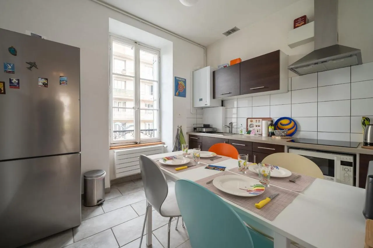 Le Cosy D'Alery - Charming 3 Room Apartment Near Downtown Annecy 0*,  France